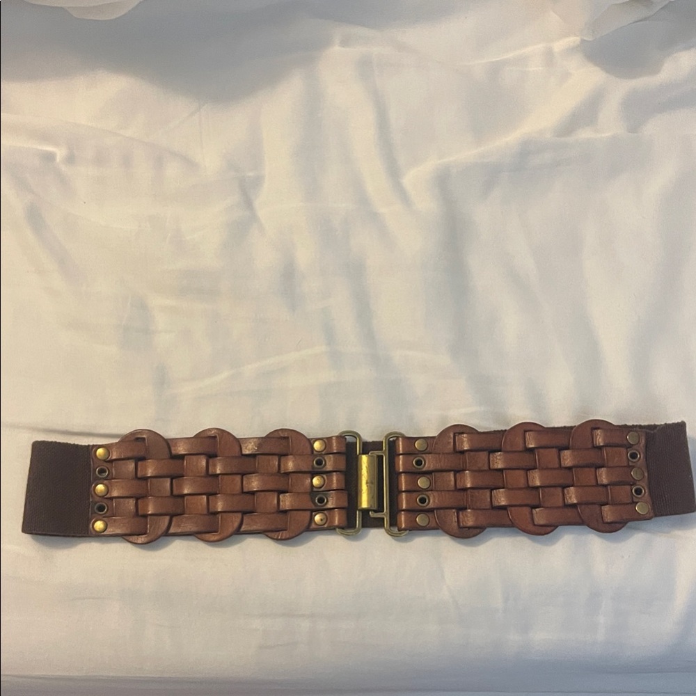 Elegant Brown Woven Women's Belt